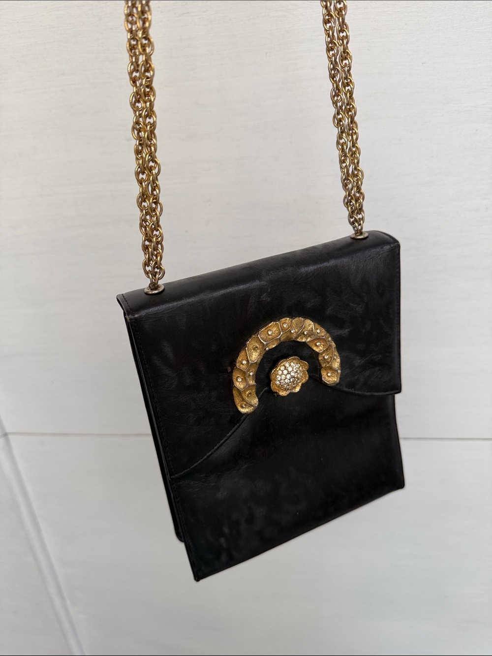 Vintage 1970s Chain Strap Bag with gold and rhinestone floral clasp